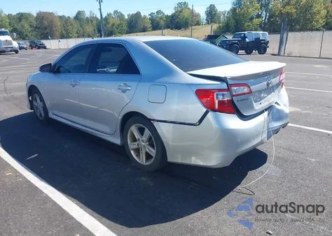 2013 Toyota Camry Se из США, поврежденный, VIN 4T1BF1FK8DU243667